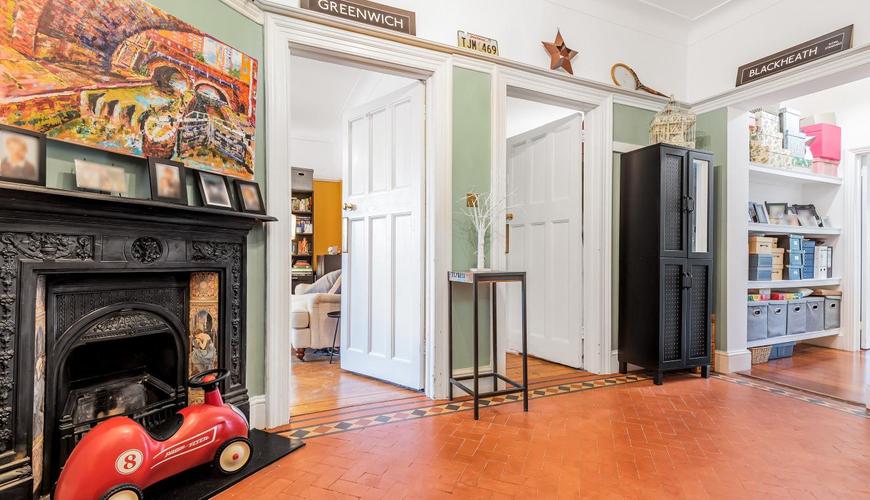 2 Bedroom Flat For Sale Blackheath Village