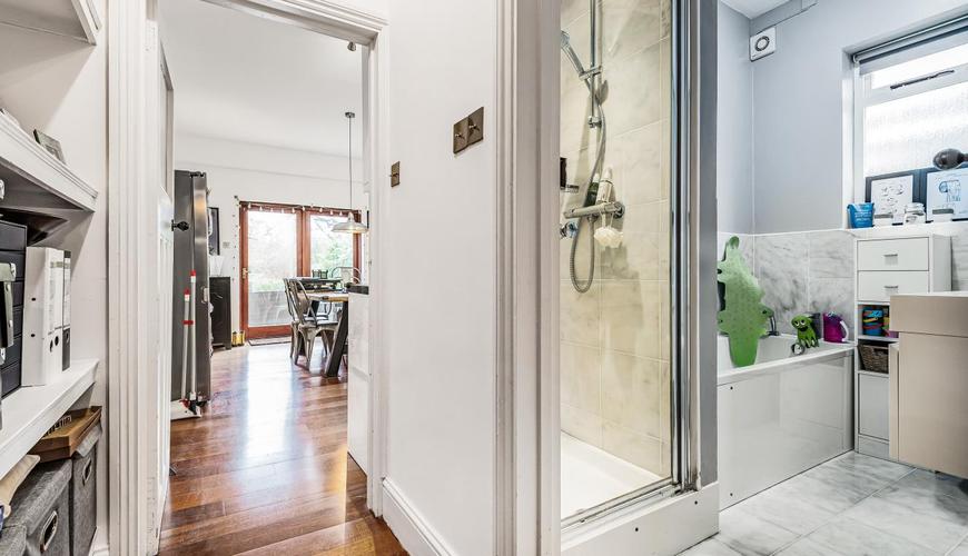 2 Bedroom Flat For Sale Blackheath Village